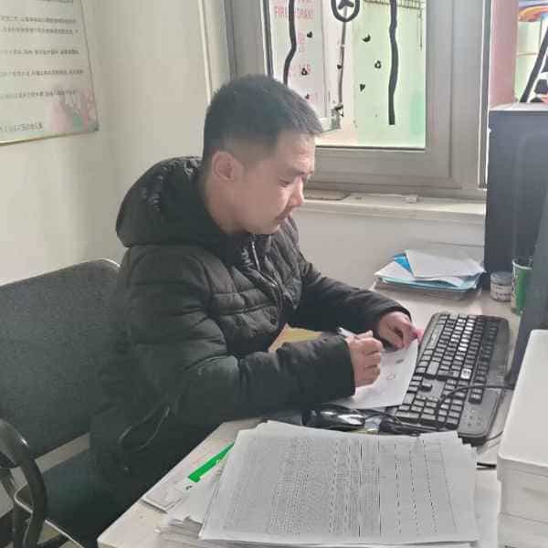 42岁岁山东单身帅哥 - 陇南吉缘网