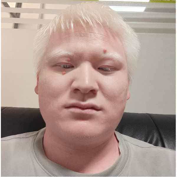 30岁岁安徽单身帅哥 - 陇南吉缘网
