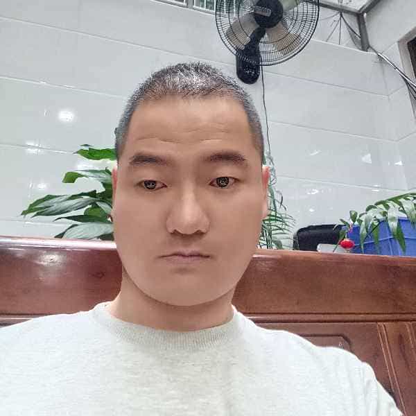 37岁岁福建单身帅哥 - 陇南吉缘网