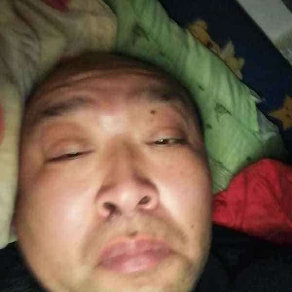 35岁岁湖北单身帅哥 - 陇南吉缘网