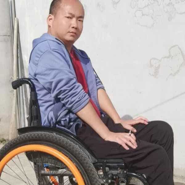 37岁岁陕西单身帅哥 - 陇南吉缘网