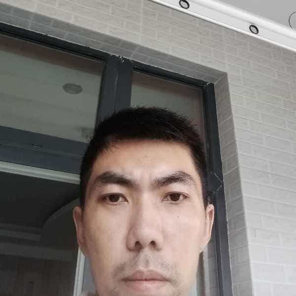 39岁岁江苏单身帅哥 - 陇南吉缘网