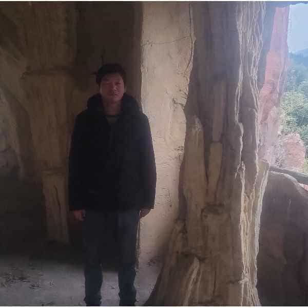 36岁岁湖北单身帅哥 - 陇南吉缘网