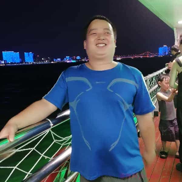 31岁岁湖北单身帅哥 - 陇南吉缘网
